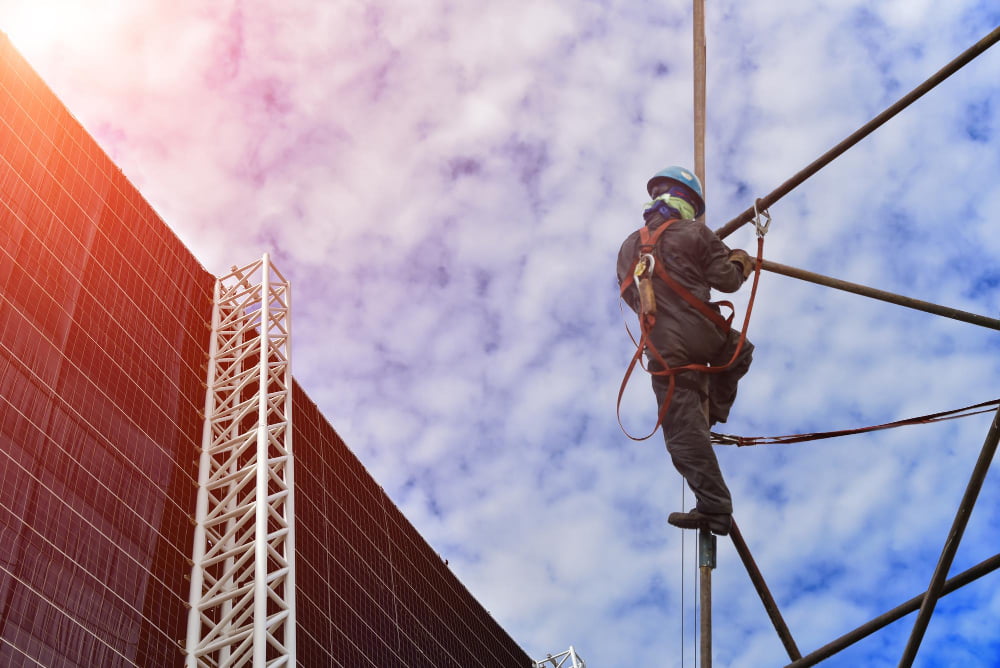 Working at Heights Safety Tips for a Dangerous Job